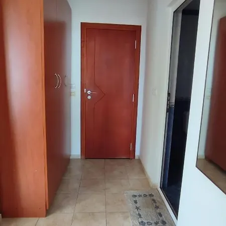Хотел Алпина *